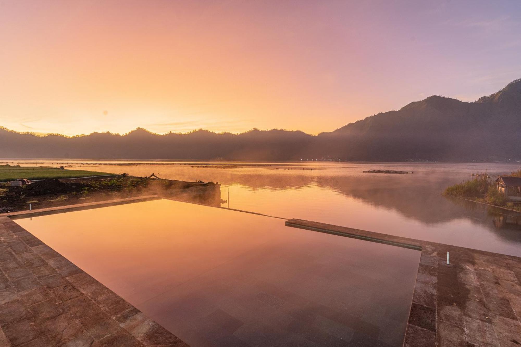 D Sila'S Tepi Danu Villas Kintamani & Natural Hot Spring Exterior photo